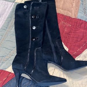 Antonio Melani suade boots